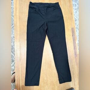 Classic Black Women's Skinny Pants